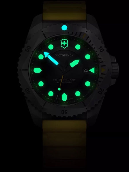 Meeste käekell Victorinox Dive Pro 241992 - Premiumkellad