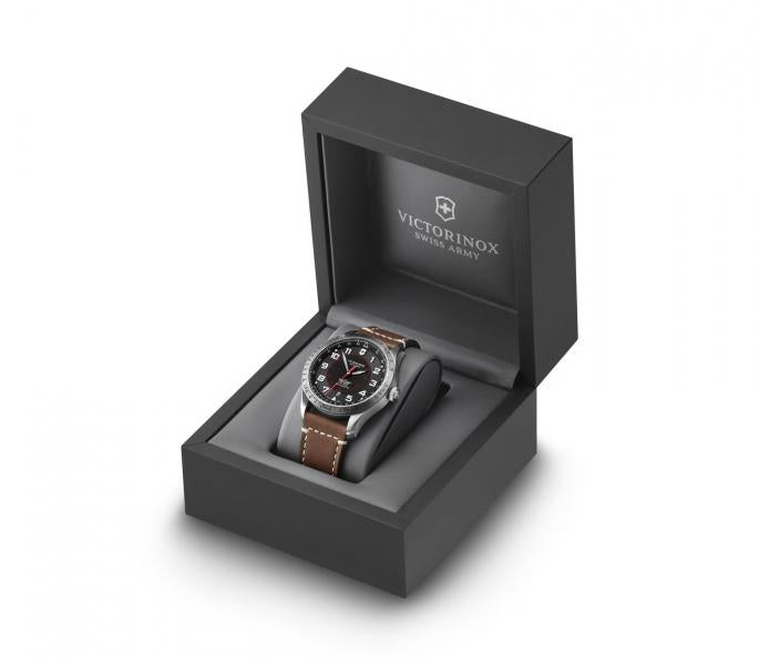 Meeste käekell Victorinox Airboss 241973 - Premiumkellad