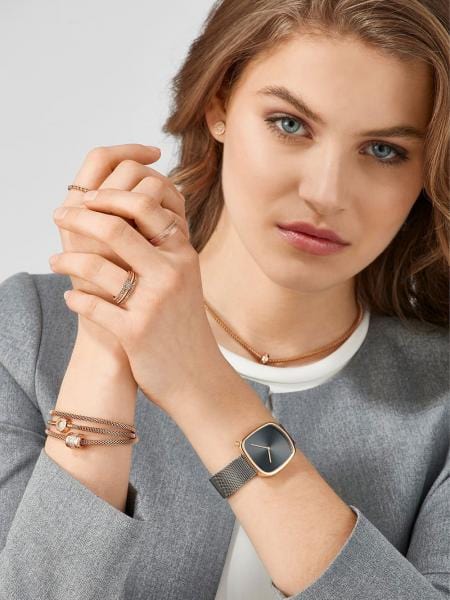 Naiste käekell Bering Pebble 18034-369 - Premiumkellad